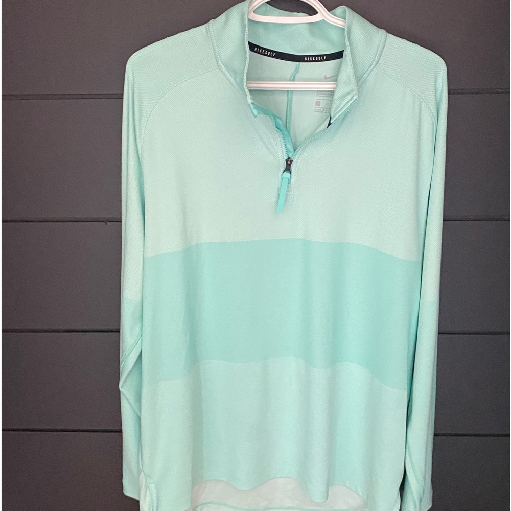 Nike dry fit golf pullover